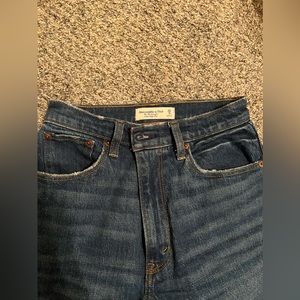 Abercrombie & Fitch Curve Love Ultra High Rise 90s Straight Jean, 25R